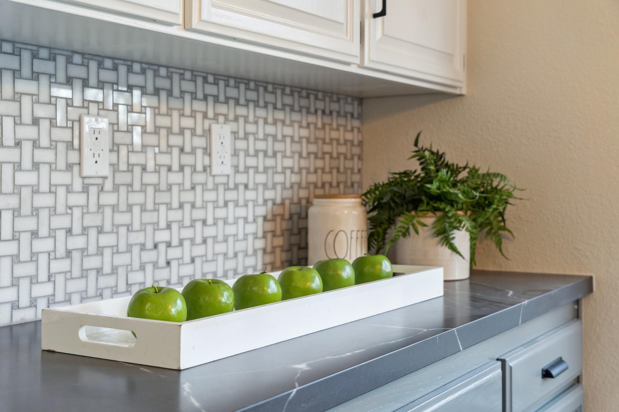 18 Applegate Way Alameda, CA 94502 - Photo 26 of 59