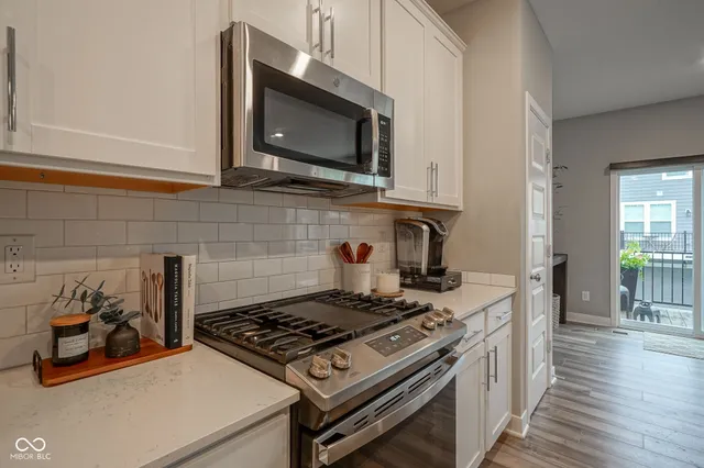 $3,200 | 13775 Boiler Place, Carmel, IN 46032