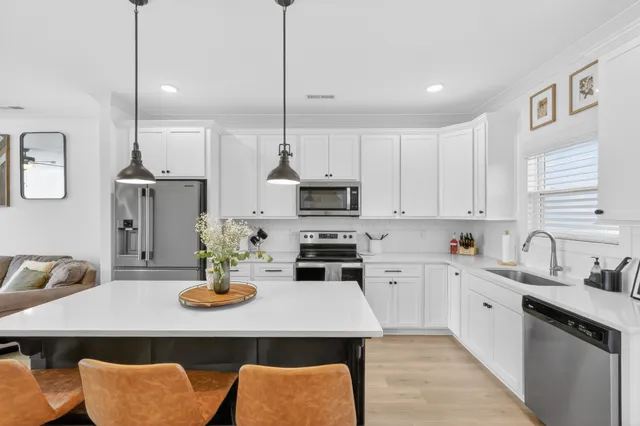 $399,900 | 447 Portsdale Drive, Brentwood, TN 37027