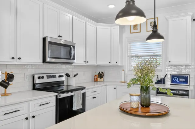 $399,900 | 447 Portsdale Drive, Brentwood, TN 37027