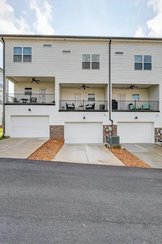 $399,900 | 447 Portsdale Drive, Brentwood, TN 37027