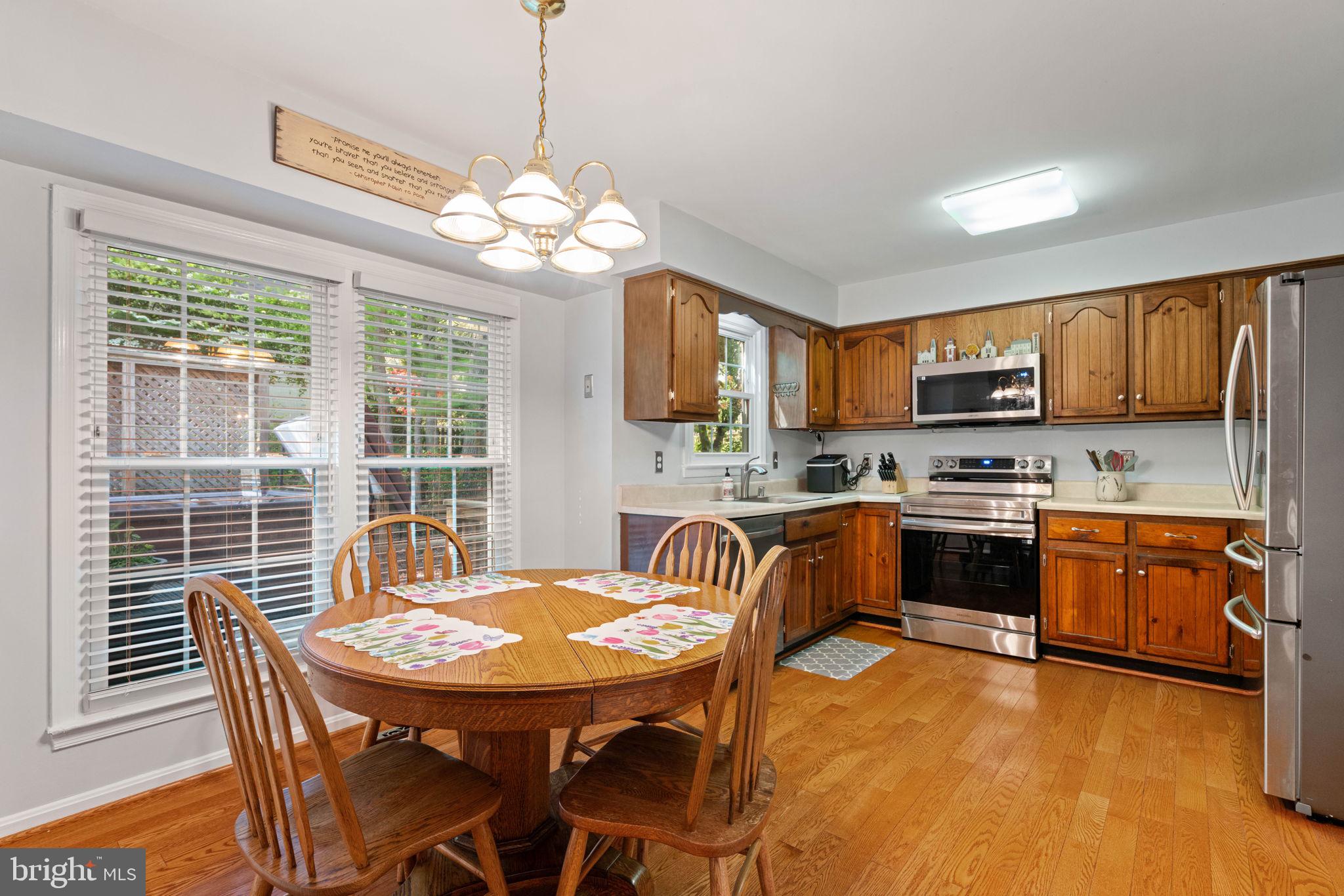 9833 Natick Road Burke, VA 22015 - Photo 12 of 50