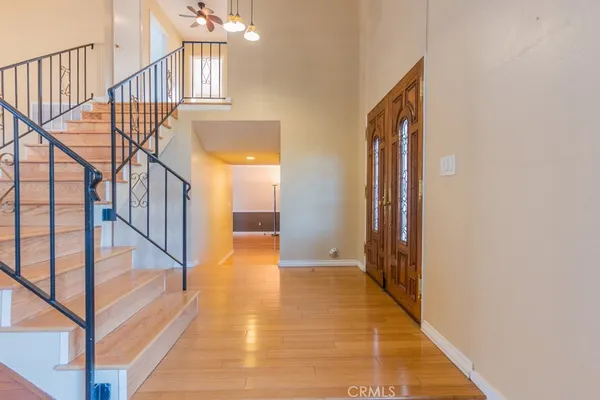 $899,000 | 23132 Posada Drive, Valencia, CA 91354