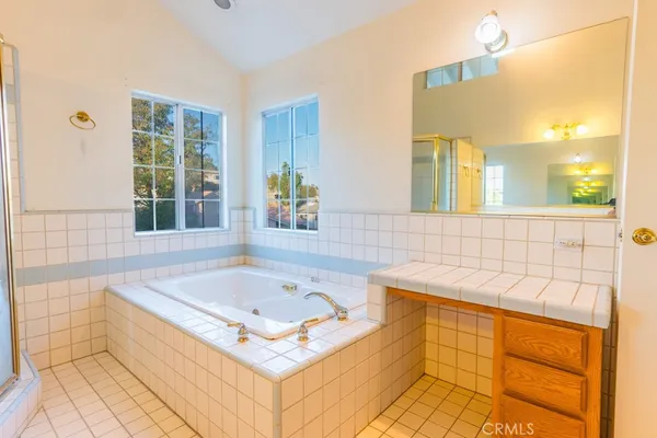 $899,000 | 23132 Posada Drive, Valencia, CA 91354