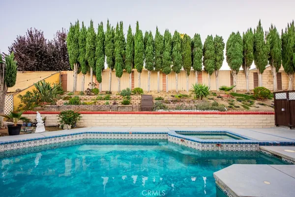 $899,000 | 23132 Posada Drive, Valencia, CA 91354