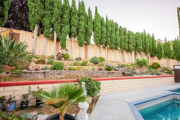 $899,000 | 23132 Posada Drive, Valencia, CA 91354