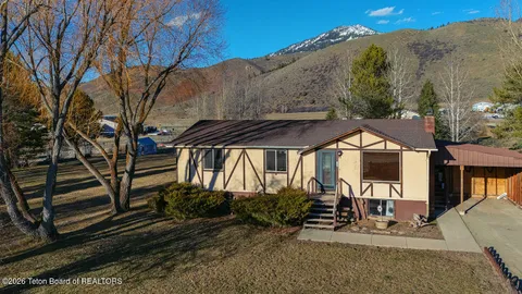 $335,000 | 172 Cottonwood Drive, Smoot, WY 83126