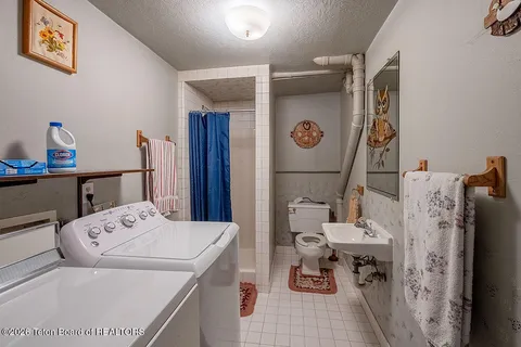 $335,000 | 172 Cottonwood Drive, Smoot, WY 83126