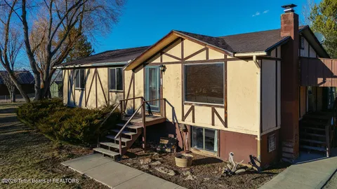 $335,000 | 172 Cottonwood Drive, Smoot, WY 83126