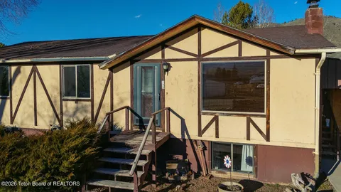 $335,000 | 172 Cottonwood Drive, Smoot, WY 83126