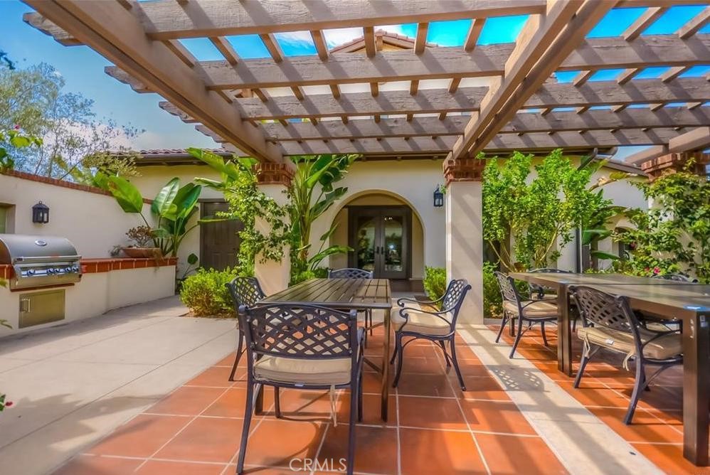 467 Raya Lane Brea, CA 92823 - Photo 28 of 30 a outdoor space with lots of furniture and garden view