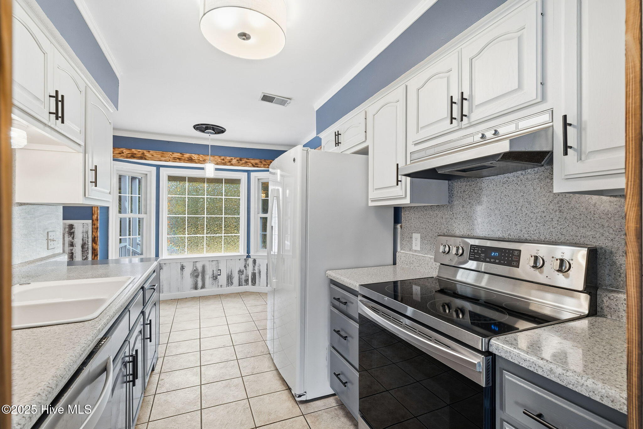 1206 Kings Grant Road Wilmington, NC 28405 - Photo 15 of 45 Kitchen