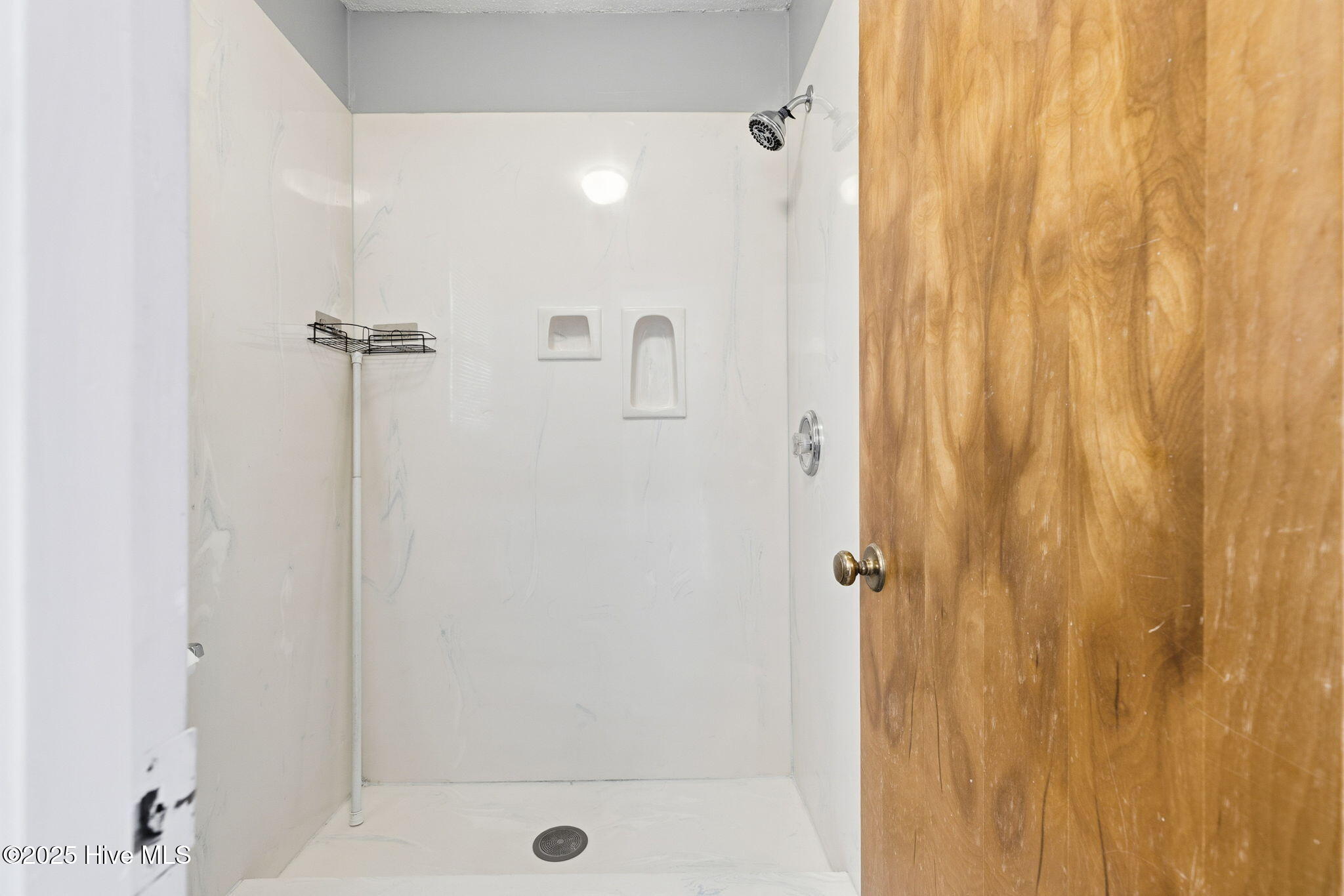 1206 Kings Grant Road Wilmington, NC 28405 - Photo 33 of 45 Master Bath