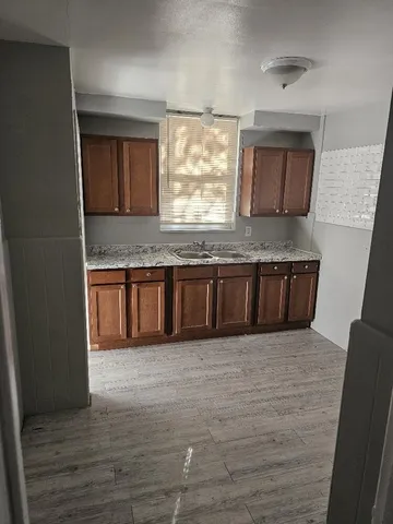 $1,225 | 5772 Guilford Street, Detroit, MI 48224