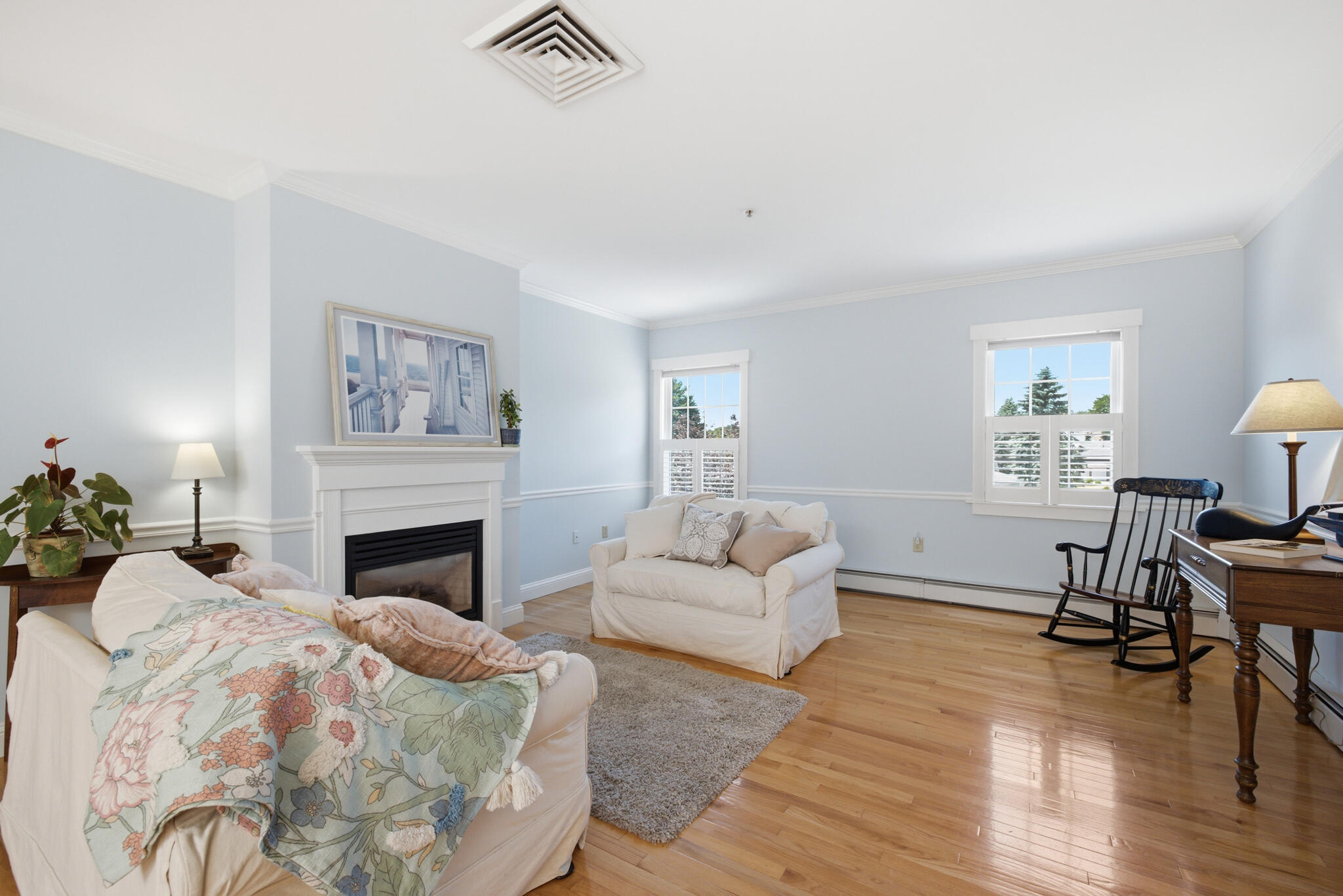 106 Farragut Way, Unit 366 Kennebunk, ME 04043 - Photo 4 of 53 Sunny windows