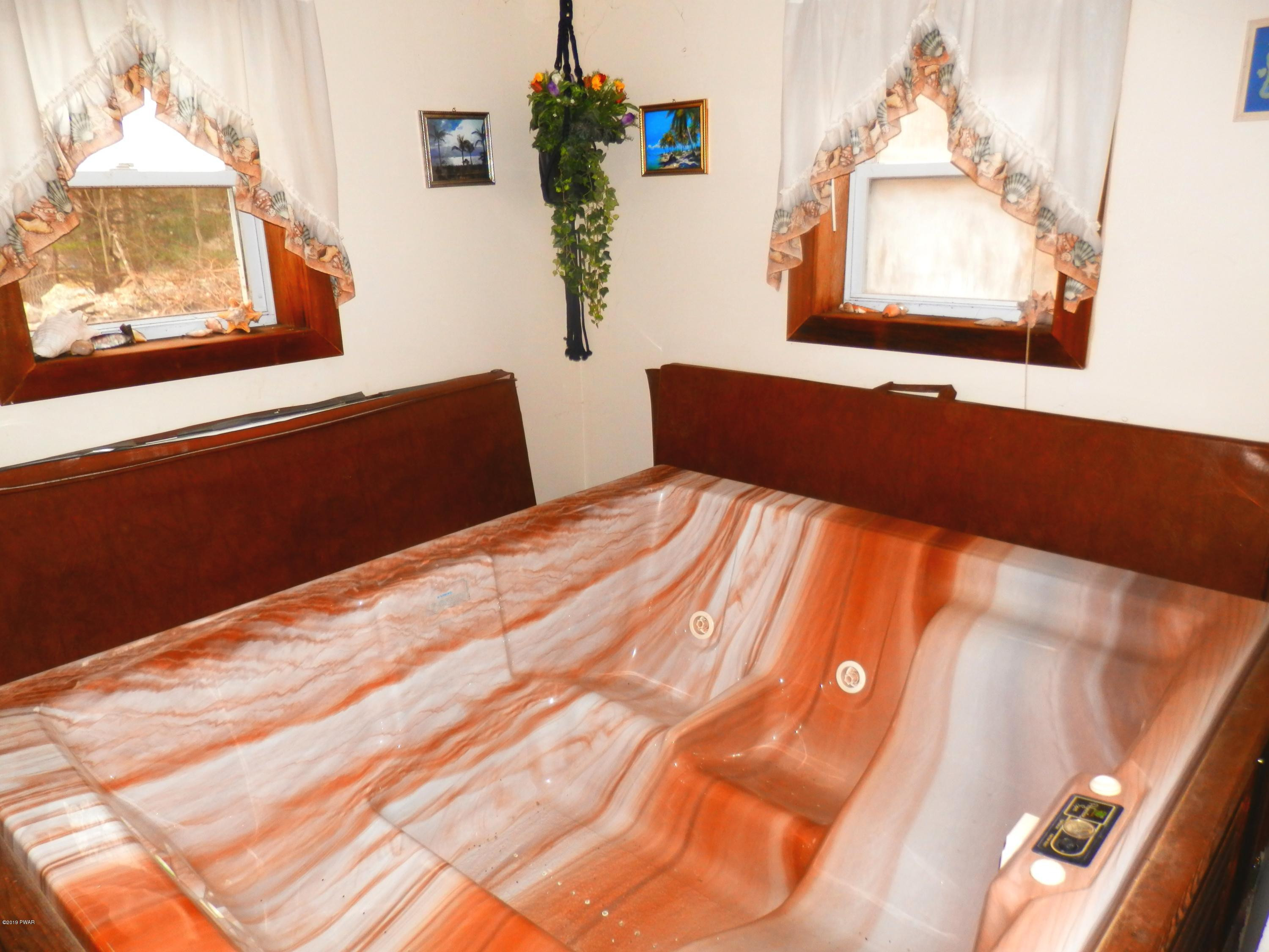 135 Prompton Road Honesdale, PA 18431 - Photo 24 of 37 JACUZZI ROOM