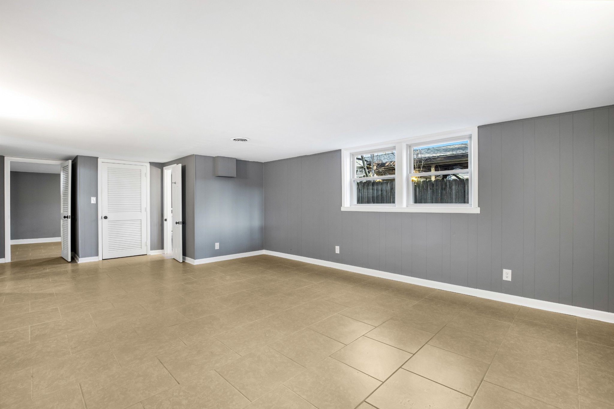 2209 Ruth Street Springfield, TN 37172 - Photo 24 of 31 an empty room with windows