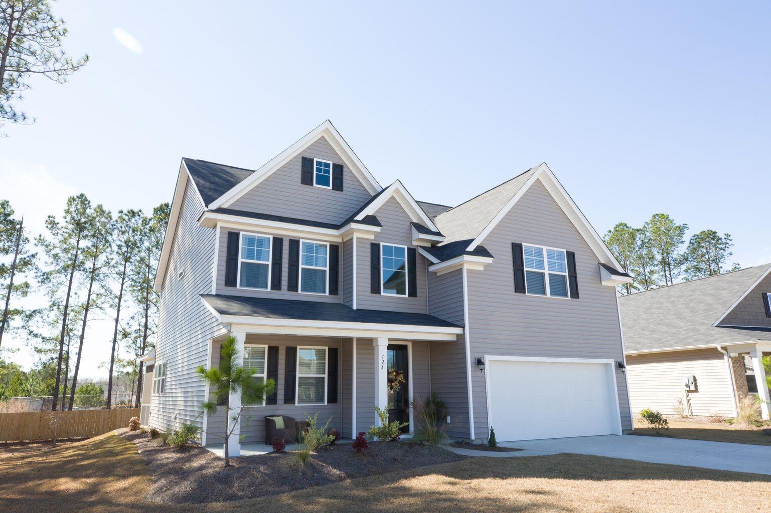 724 Kilarney Road Summerville, SC 29483 - Photo 1 of 1 3058E722-6D0E-4E99-8299-98553B5E5D9D