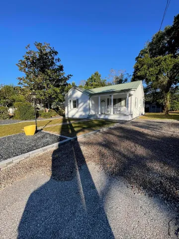 $3,000 | 2142 Welch Avenue, Charleston, SC 29412