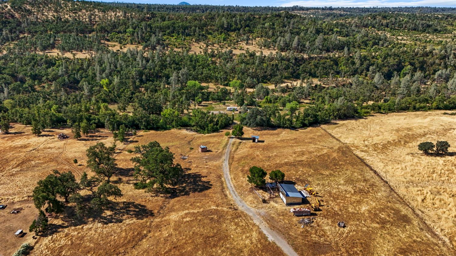27845 Whitmore Road Millville, CA 96062 - Photo 6 of 38