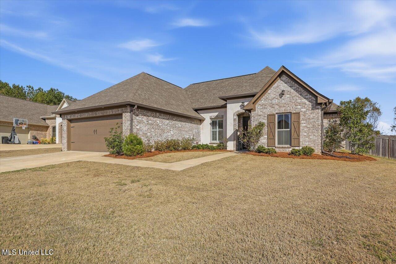 02-612 Conti Dr _ Home Tours MS