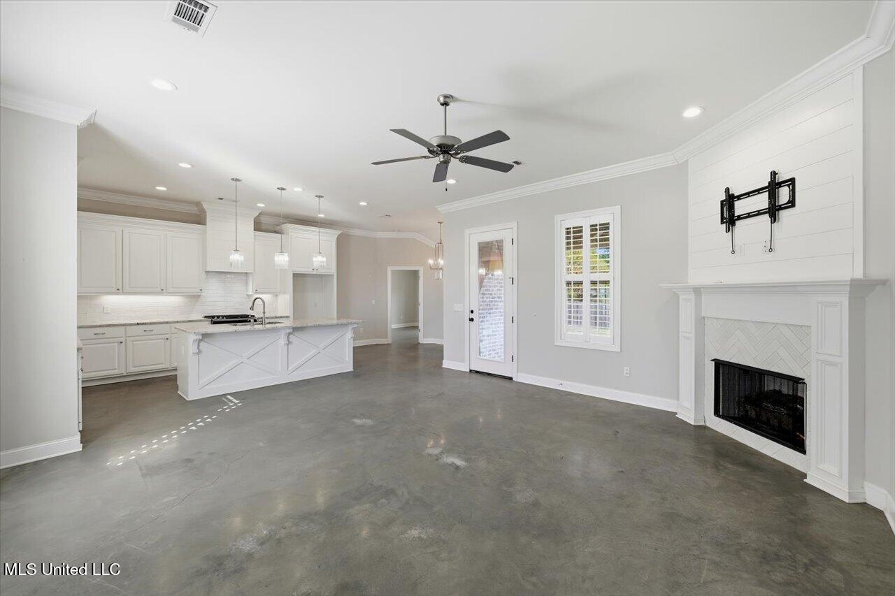 612 Conti Drive Brandon, MS 39042 - Photo 4 of 33 04-612 Conti Dr _ Home Tours MS