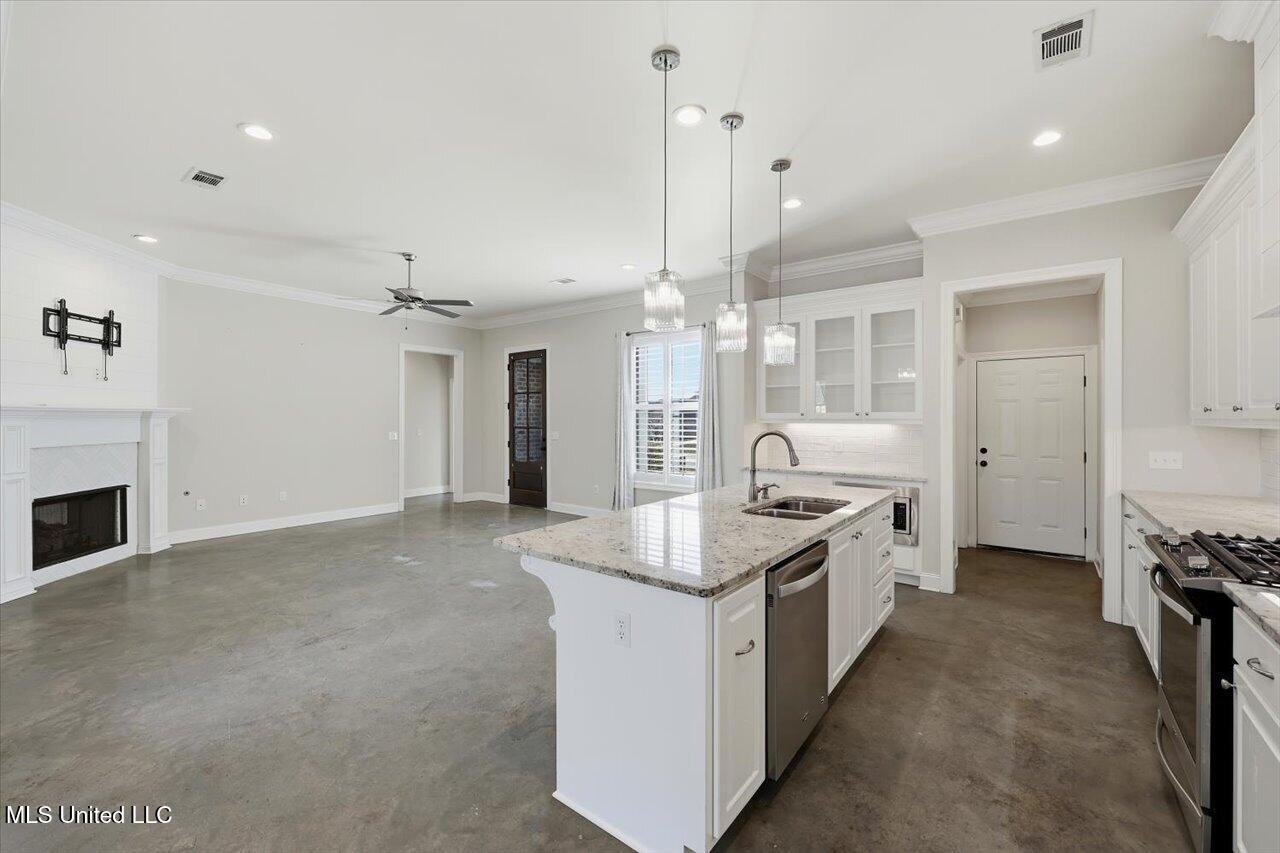 612 Conti Drive Brandon, MS 39042 - Photo 10 of 33 10-612 Conti Dr _ Home Tours MS