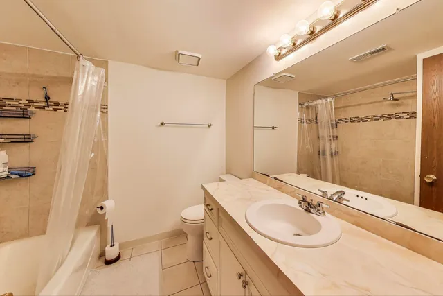 $170,000 | 3412 Donovan Drive, Unit 1, Crete, IL 60417