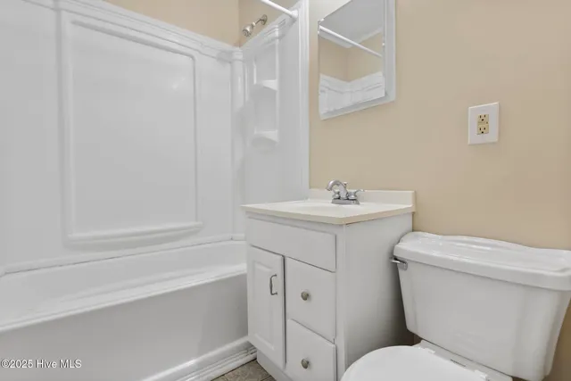 $1,450 | 404 Dogwood Lane, Jacksonville, NC 28540