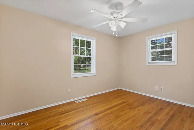 $1,450 | 404 Dogwood Lane, Jacksonville, NC 28540