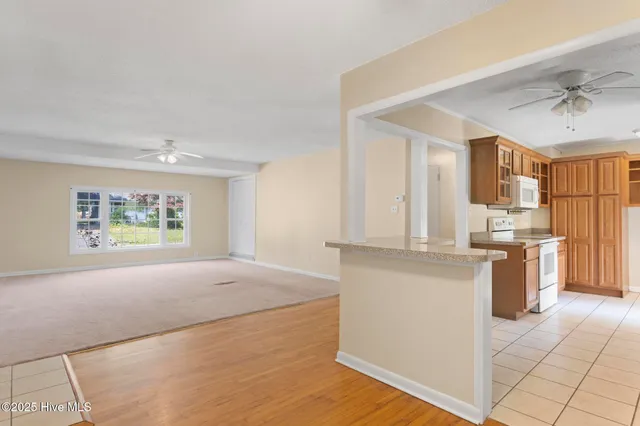 $1,450 | 404 Dogwood Lane, Jacksonville, NC 28540