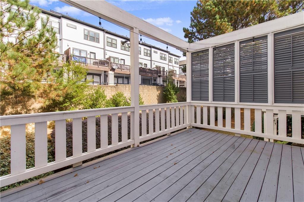 2145 ⛉ W Village Crossing Smyrna, GA 30080 - Photo 16 of 37