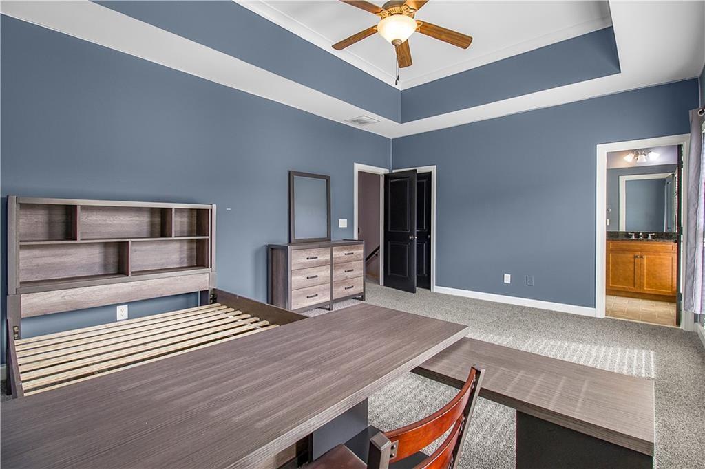 2145 ⛉ W Village Crossing Smyrna, GA 30080 - Photo 31 of 37