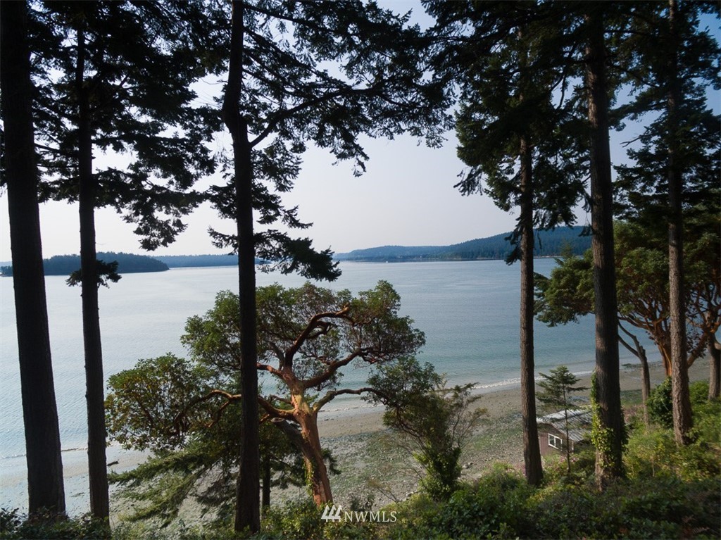 6996 Salmon Beach Road Anacortes, WA 98221 - Photo 14 of 24 Gallery Image 14