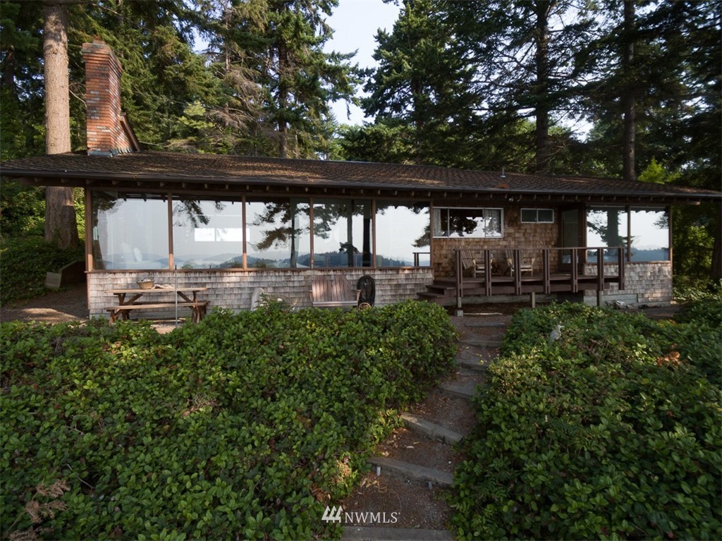 6996 Salmon Beach Road Anacortes, WA 98221 - Photo 15 of 24 Gallery Image 15