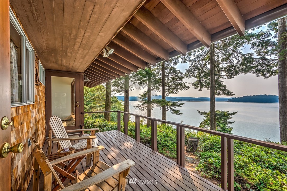 6996 Salmon Beach Road Anacortes, WA 98221 - Photo 17 of 24 Gallery Image 17