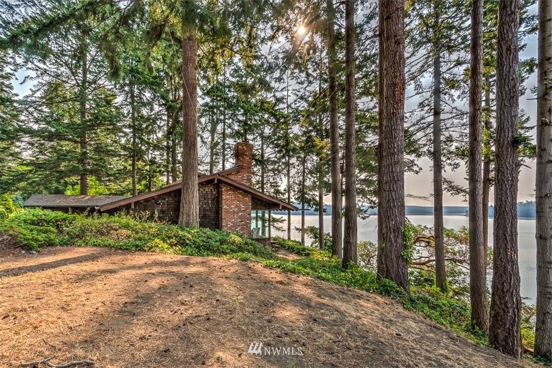 6996 Salmon Beach Road Anacortes, WA 98221 - Photo 22 of 24 Gallery Image 22