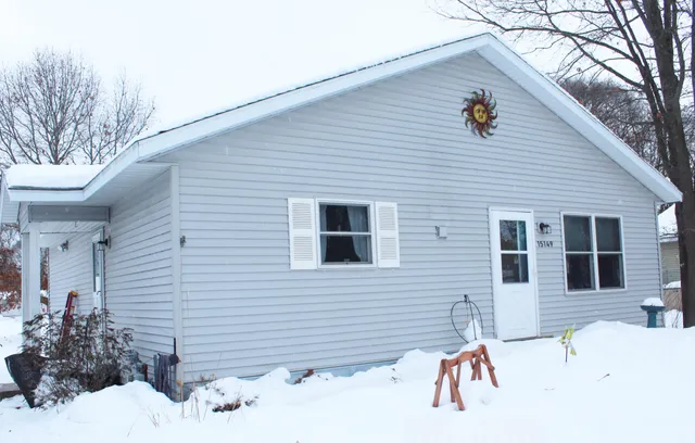 $276,000 | 15149 David Avenue, Grand Haven, MI 49417