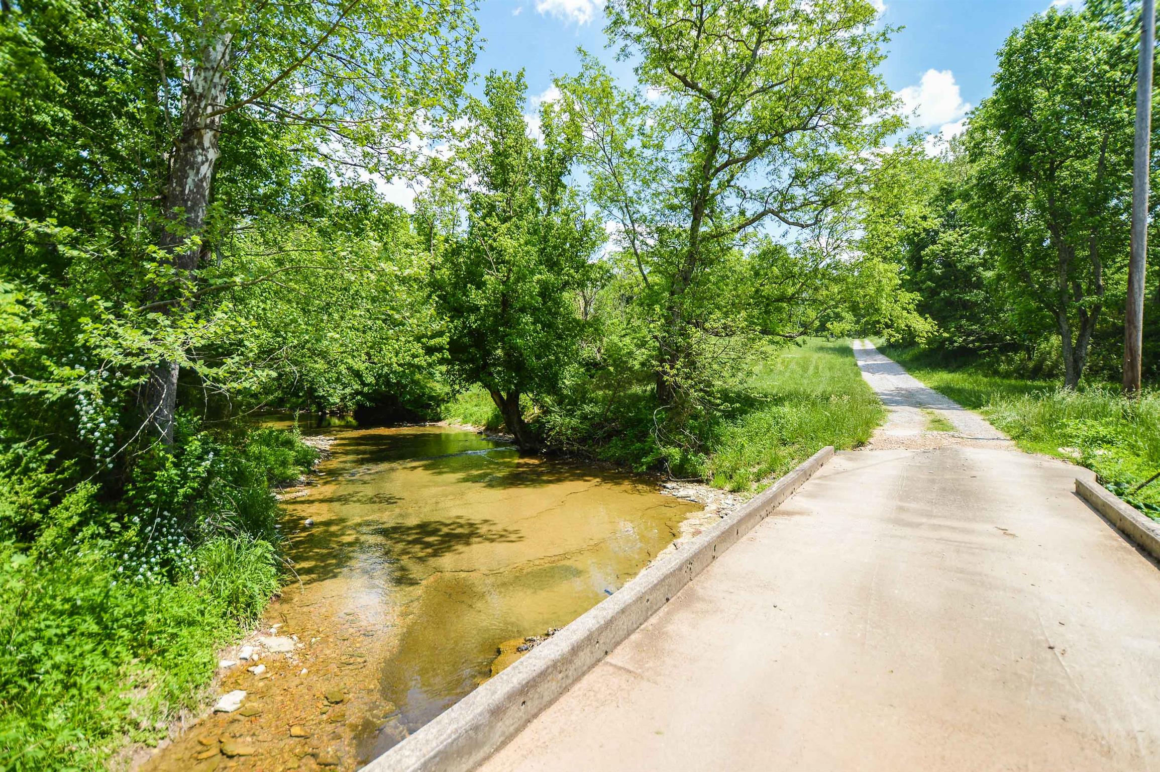 186 Bugg Hollow Road Gallatin, TN 37066 - Photo 2 of 29 Gallery Image 2