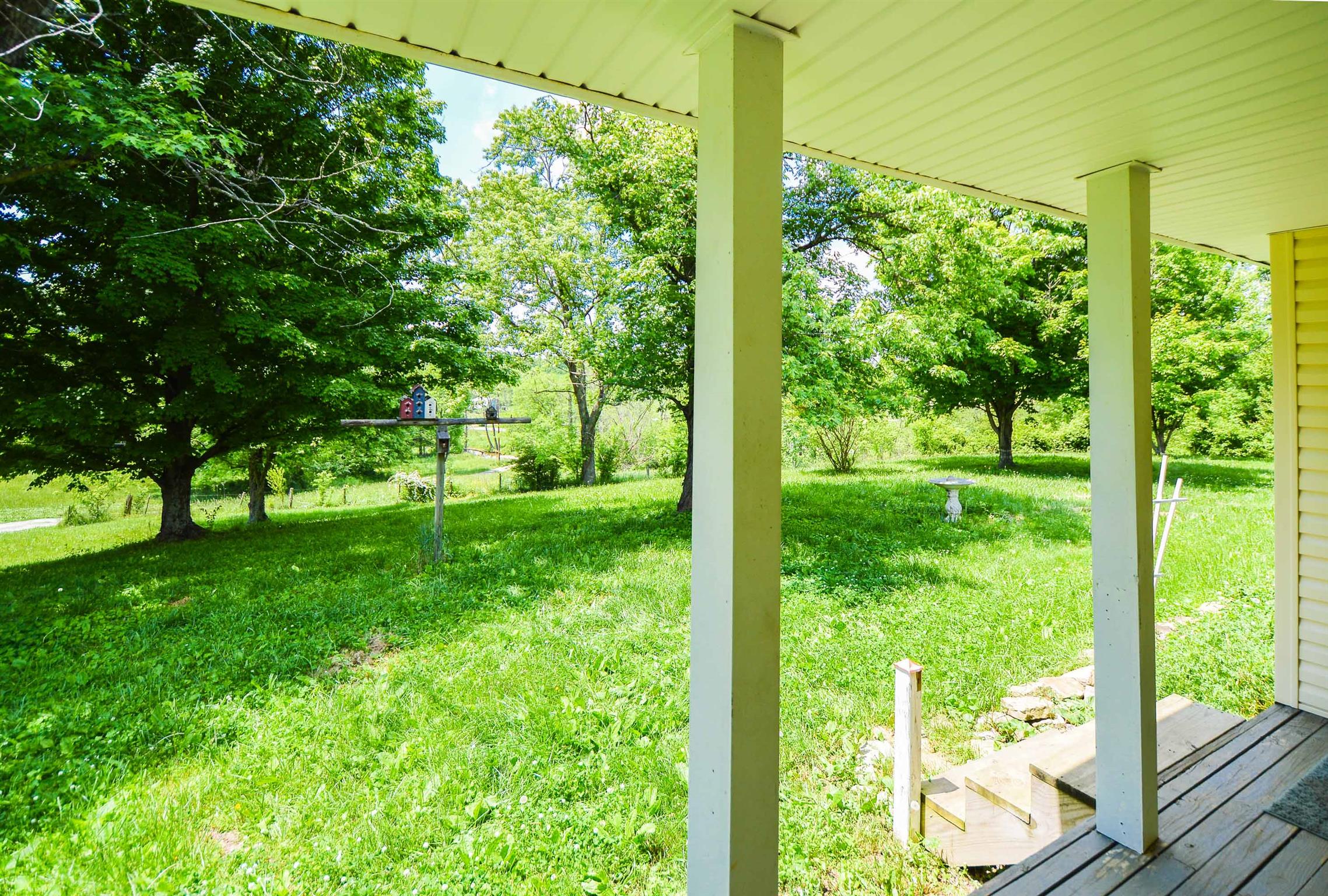 186 Bugg Hollow Road Gallatin, TN 37066 - Photo 4 of 29 Gallery Image 4