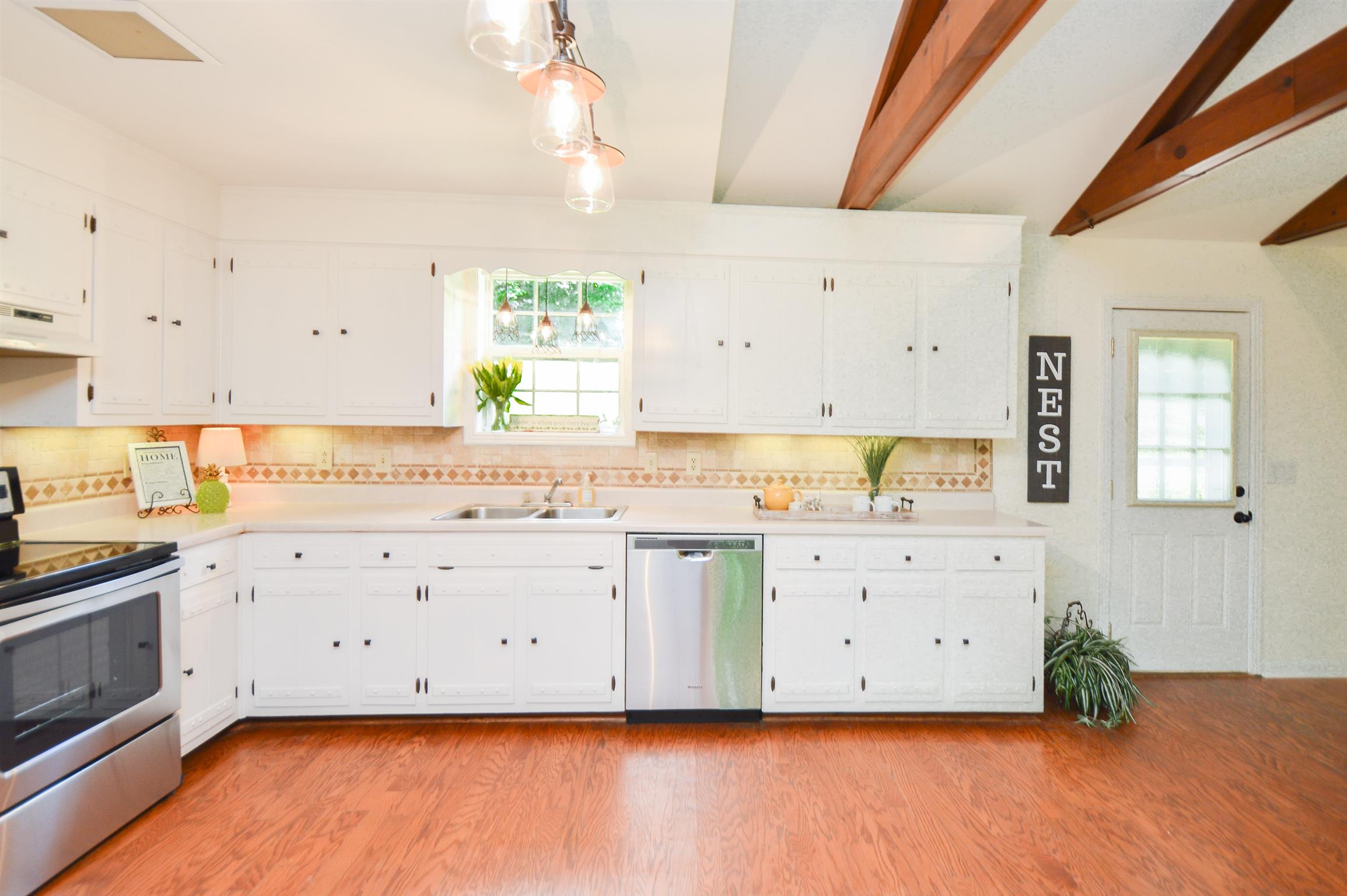 186 Bugg Hollow Road Gallatin, TN 37066 - Photo 8 of 29 Gallery Image 8