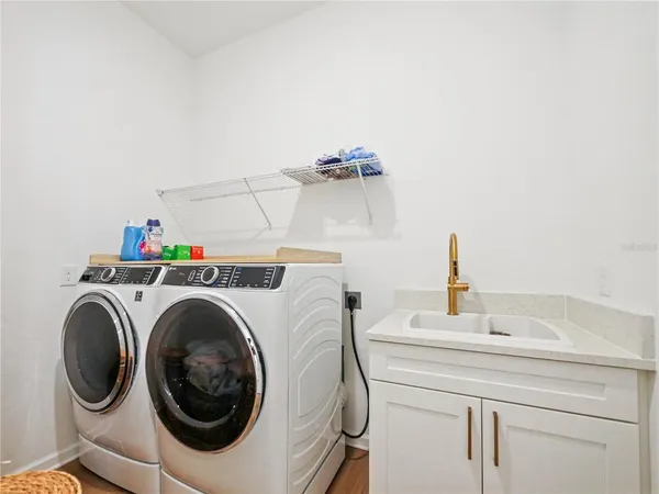 $799,900 | 6228 Trailblaze Bend, St. Cloud, FL 34771