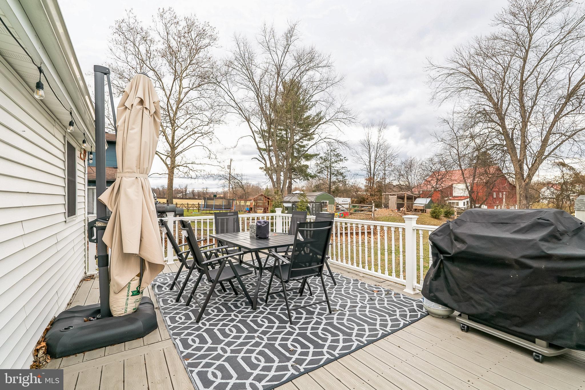 277 Stony Run Road Spring City, PA 19475 - Photo 27 of 31 a view of a patio with iron fence
