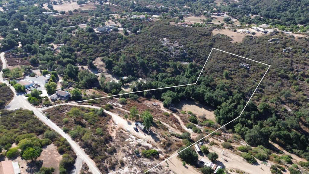 18868 Paradise Mountain Road Valley Center, CA 92082 - Photo 25 of 33