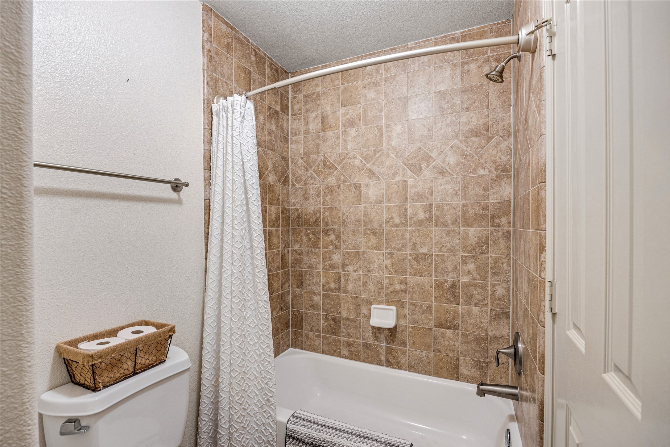 1007 Commons Waterway Drive Huffman, TX 77336 - Photo 33 of 43