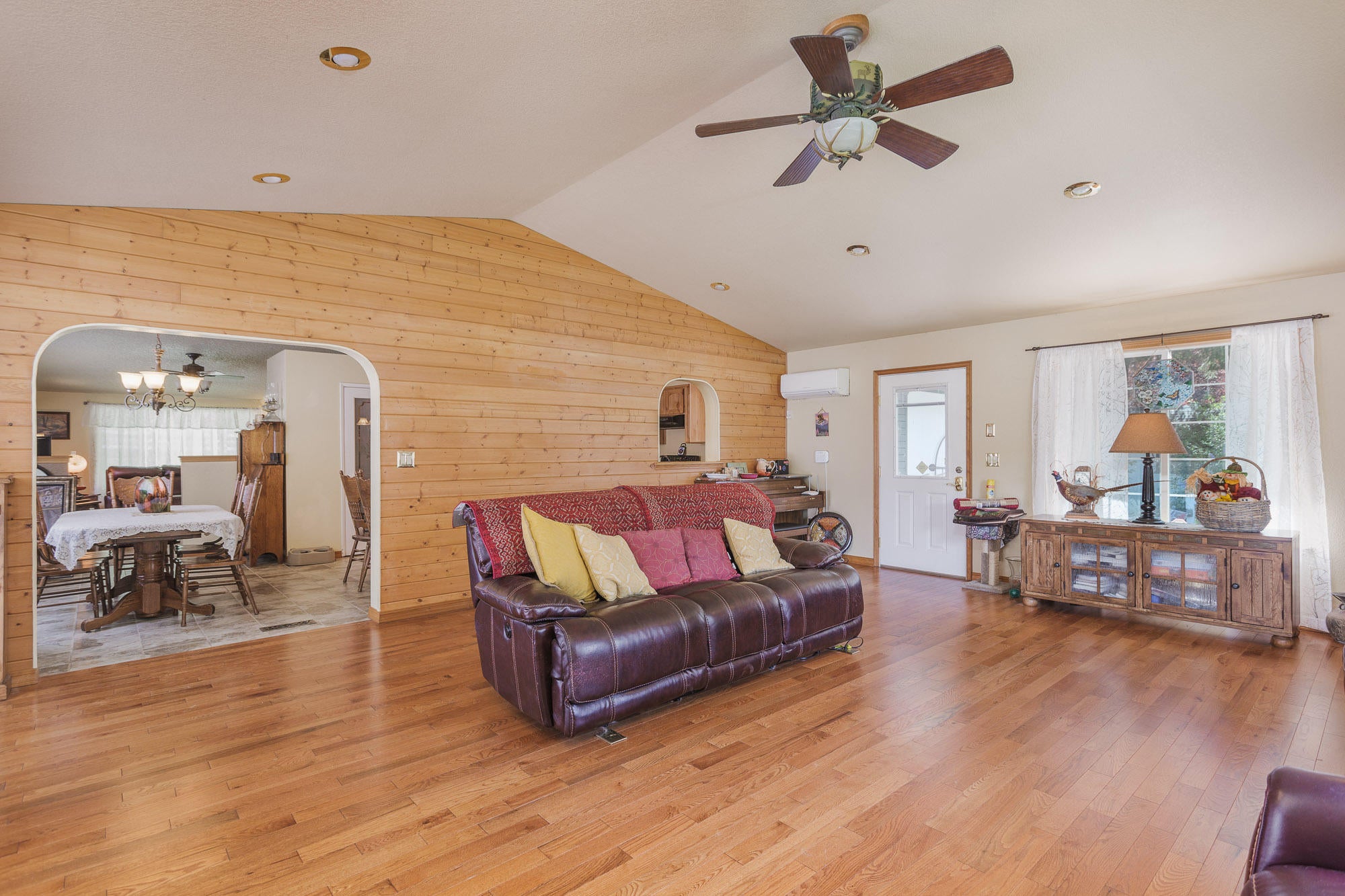 1234 Reuben Road Glendale, OR 97442 - Photo 16 of 38 1234 Rueben Rd-007