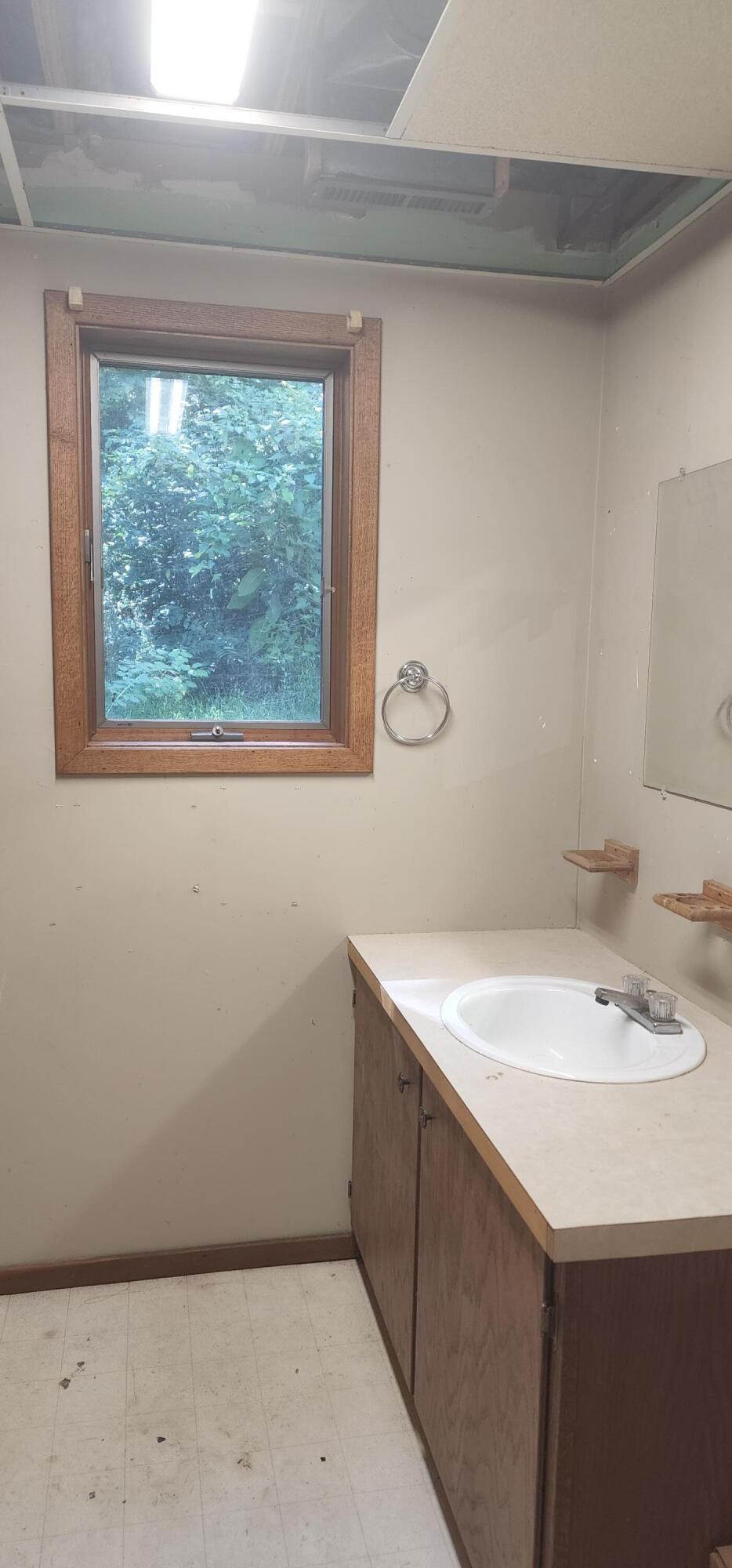 2181 North Bachman Road Hastings, MI 49058 - Photo 28 of 36 20220817_155942