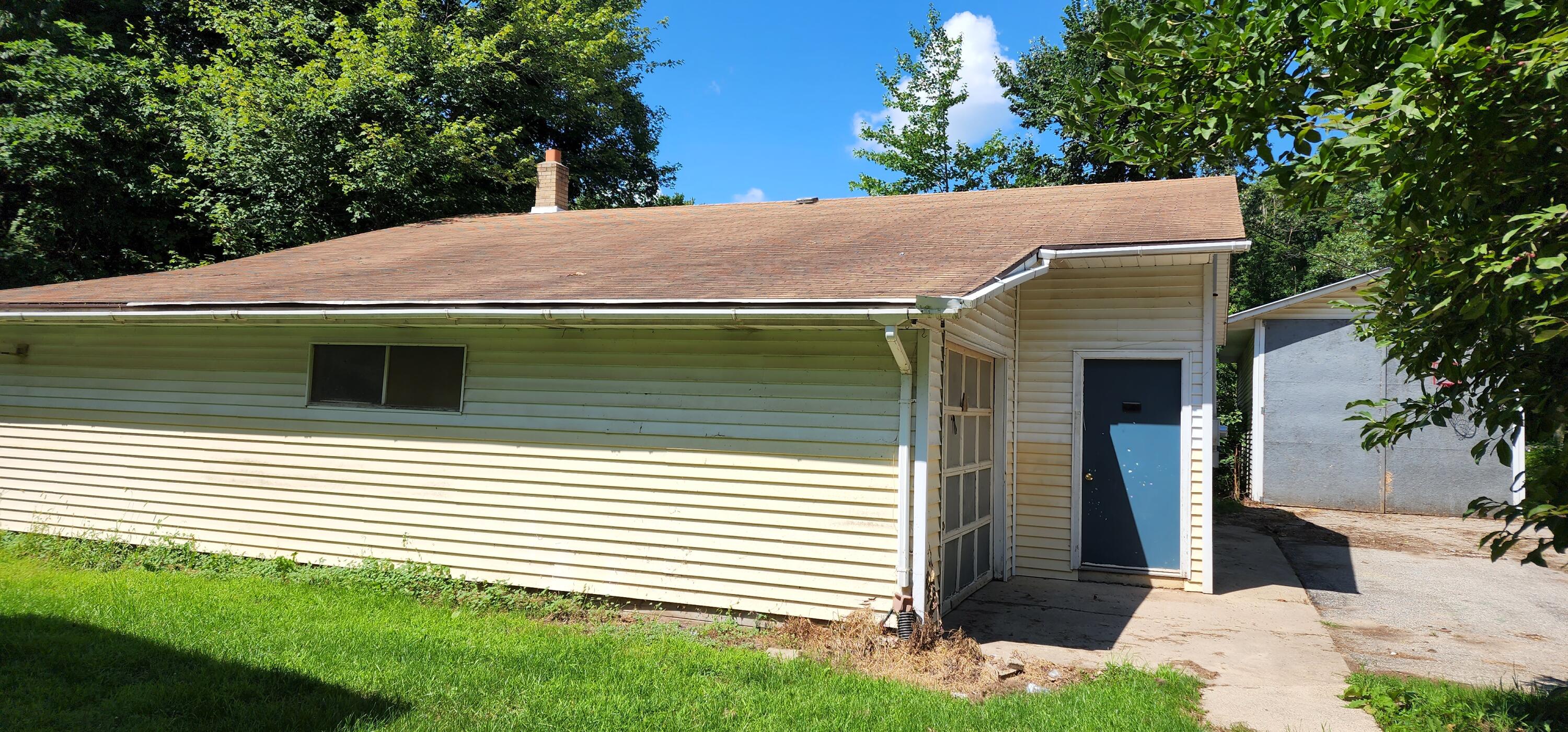 2181 North Bachman Road Hastings, MI 49058 - Photo 9 of 36 20220816_144553