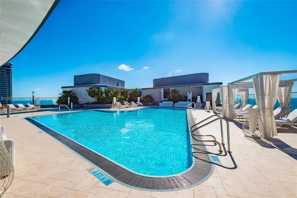 $8,500 | 1000 Brickell Plaza, Unit 4509, Miami, FL 33131