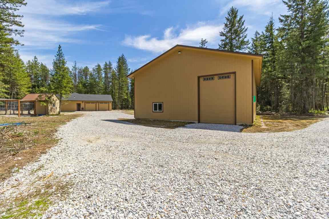 3858 White Pine Road, Unit D Loon Lake, WA 99148 - Photo 1 of 20 Gallery Image 1